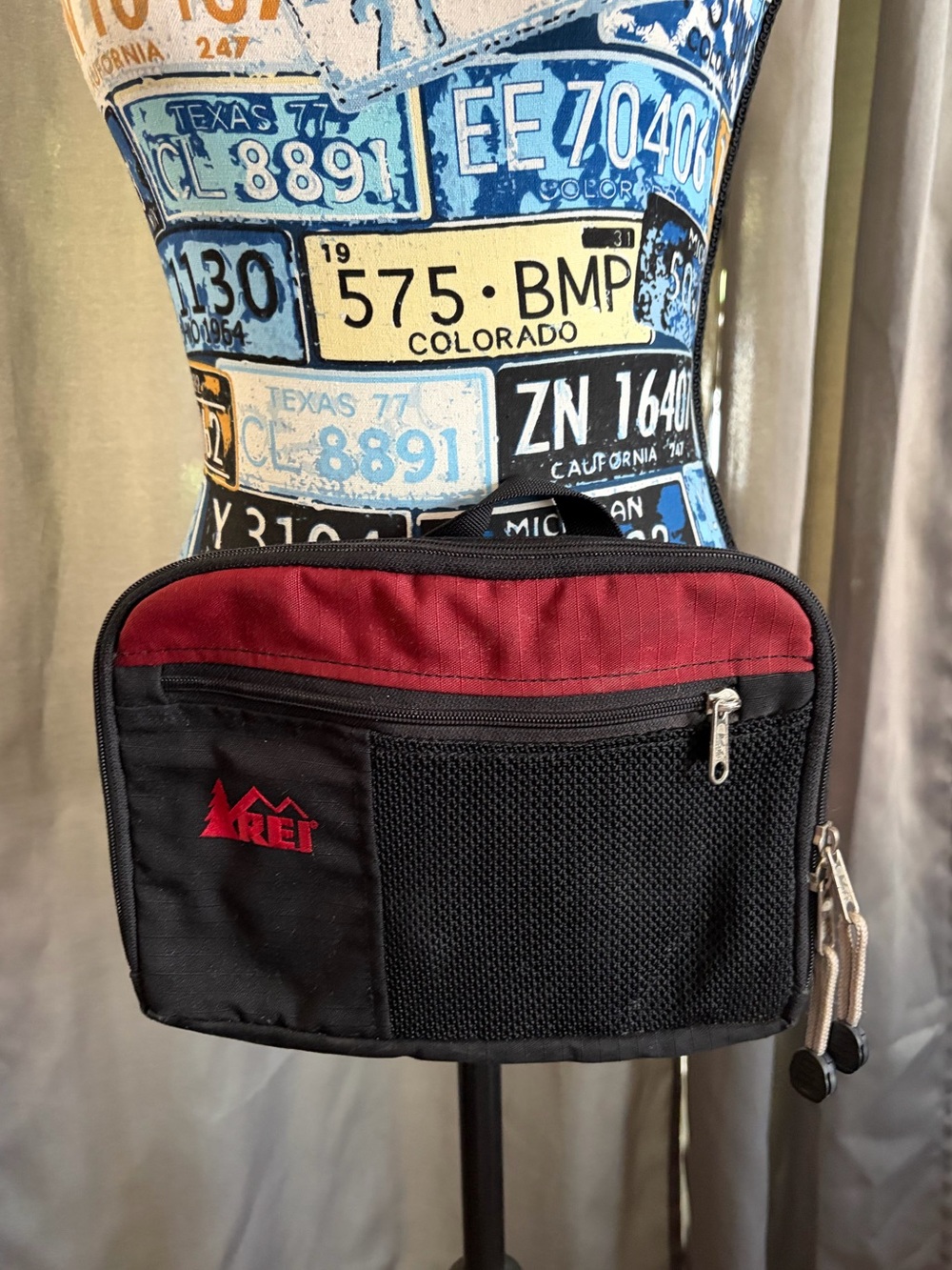 Vintage Old Stock REI Fanny Belt Pack Waist Bag Multi Pocket Red Black 90s